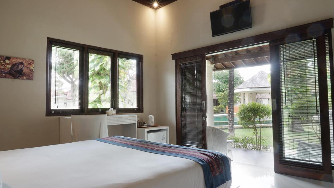 Puri Rinjani Bungalows & Hostel Kuta  ภายนอก รูปภาพ