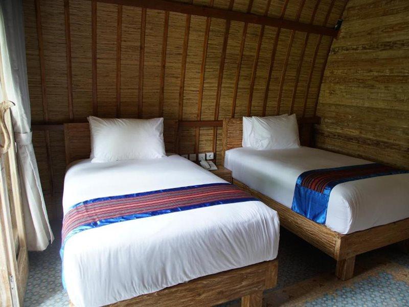 Puri Rinjani Bungalows & Hostel Kuta  ภายนอก รูปภาพ