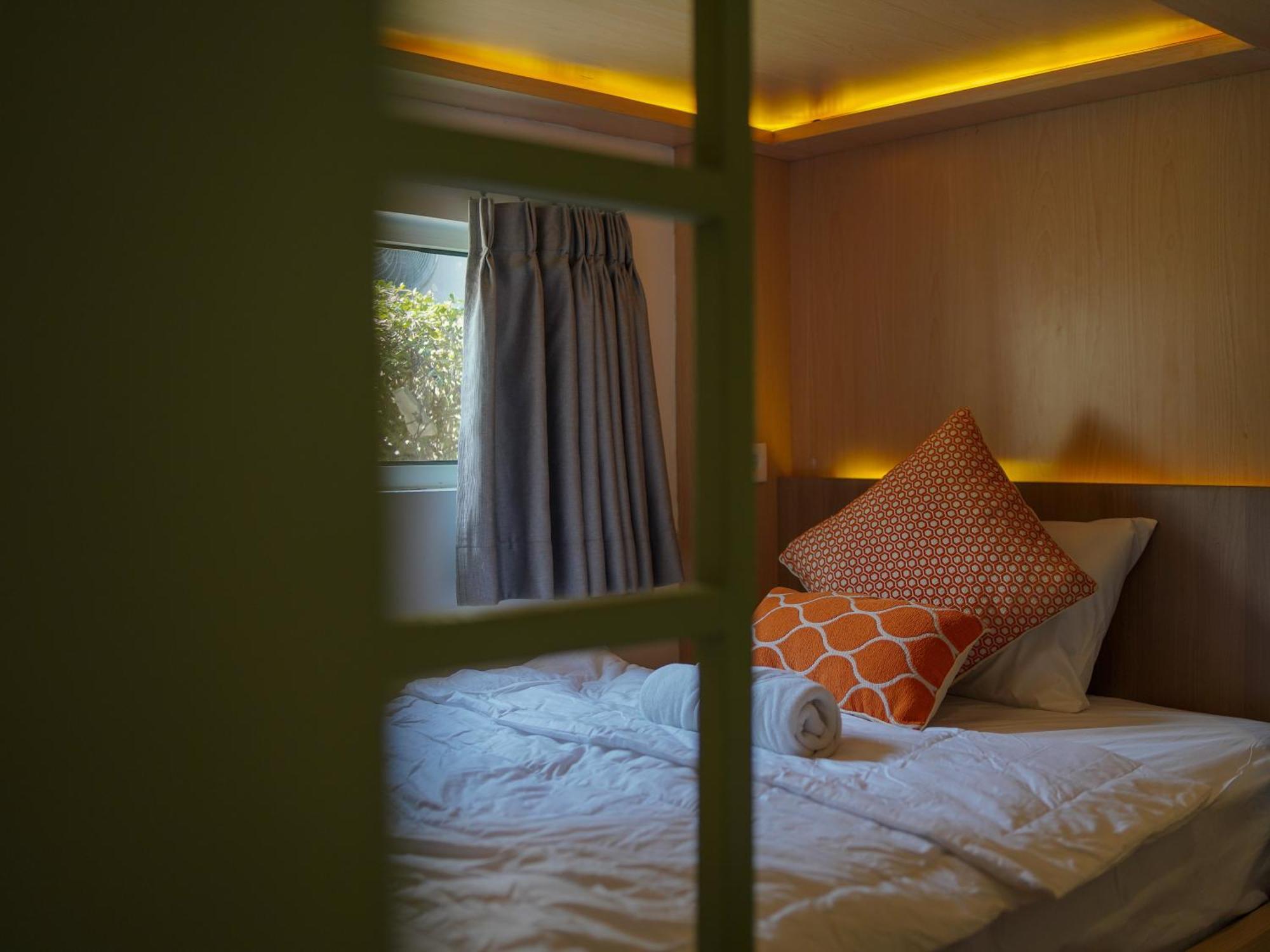 Puri Rinjani Bungalows & Hostel Kuta  ภายนอก รูปภาพ