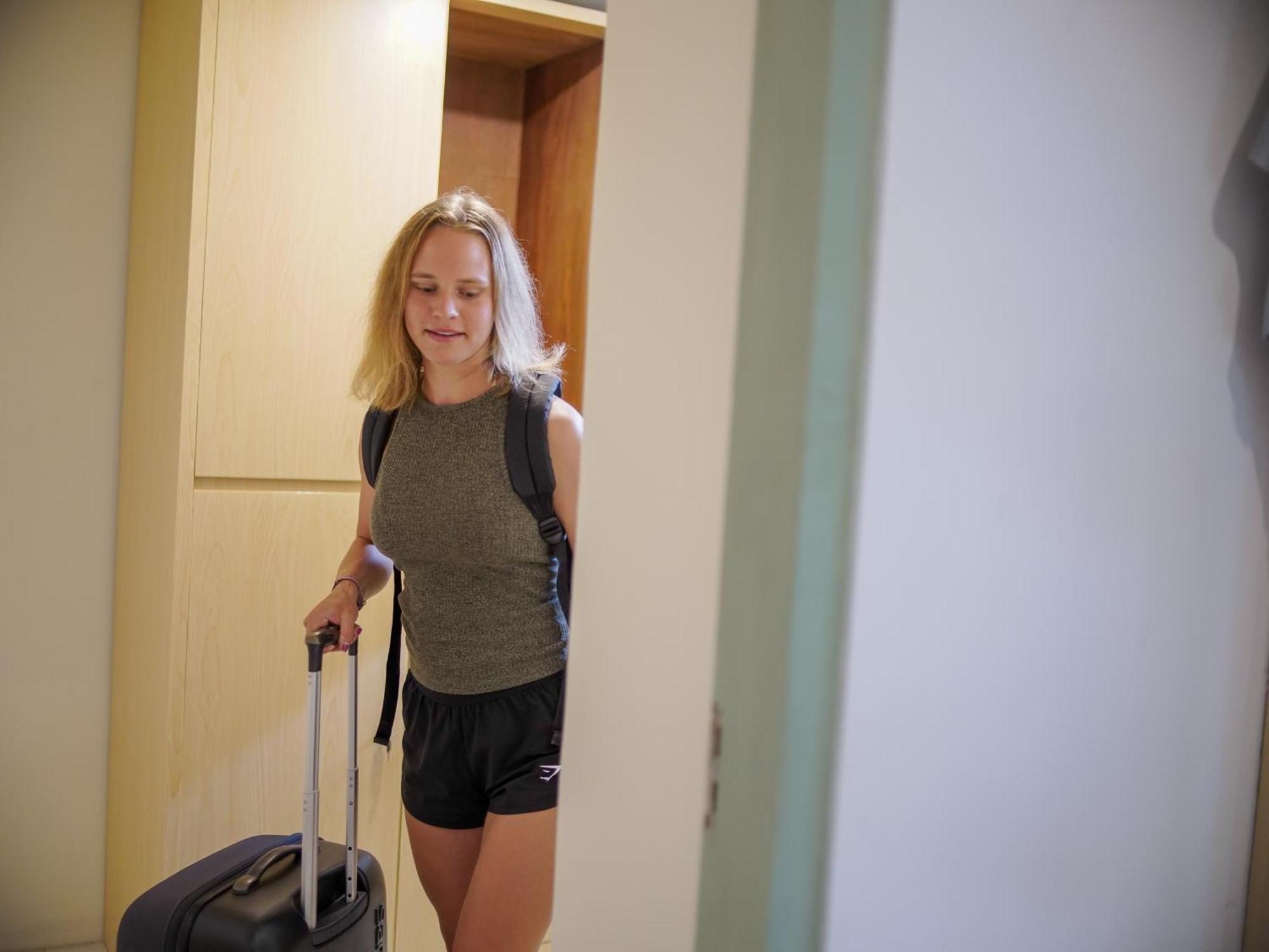 Puri Rinjani Bungalows & Hostel Kuta  ภายนอก รูปภาพ