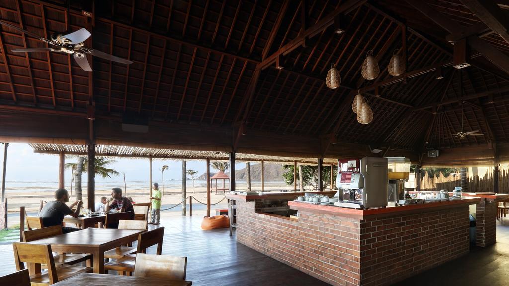 Puri Rinjani Bungalows & Hostel Kuta  ภายนอก รูปภาพ