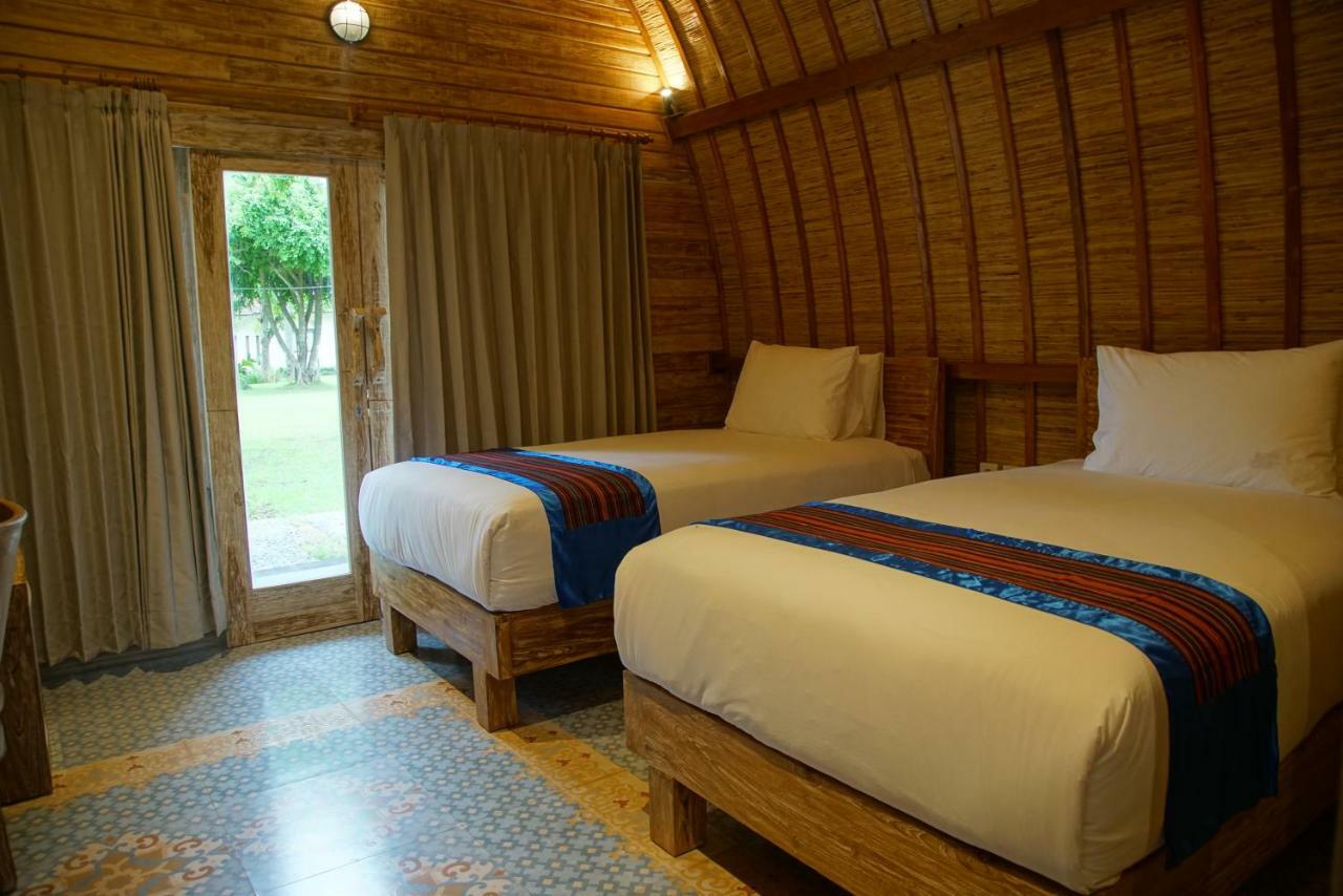 Puri Rinjani Bungalows & Hostel Kuta  ภายนอก รูปภาพ